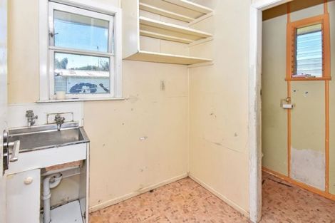 Photo of property in 43 Ashton Avenue, Otara, Auckland, 2023
