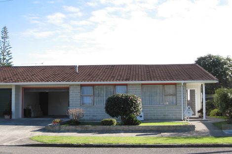 Photo of property in 2a Anzac Road, Otaki, 5512
