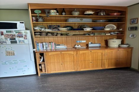 Photo of property in 13 Dale Road, Raumati South, Paraparaumu, 5032