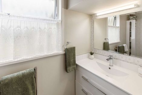 Photo of property in 45 Sutherland Crescent, Westbrook, Palmerston North, 4412