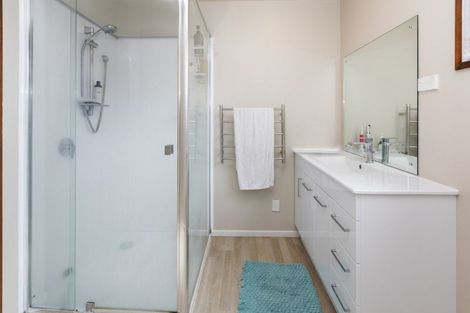 Photo of property in 20 Tyndale Place, Ilam, Christchurch, 8041