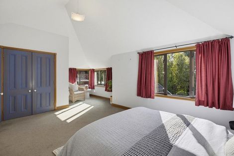 Photo of property in 8 Furneaux Grove, Whitby, Porirua, 5024