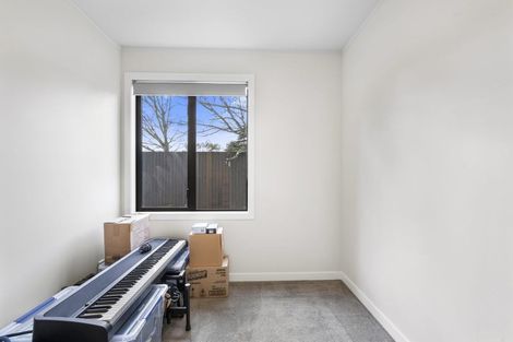 Photo of property in 42b Palmer Crescent, Silverstream, Upper Hutt, 5019