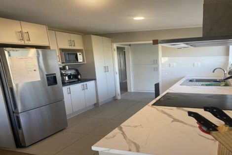 Photo of property in 36 Penion Drive, Flat Bush, Auckland, 2023