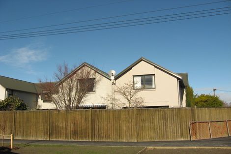 Photo of property in 2/54 Derby Street, St Albans, Christchurch, 8014