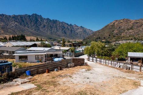 Photo of property in 24 Towne Place, Frankton, Queenstown, 9300