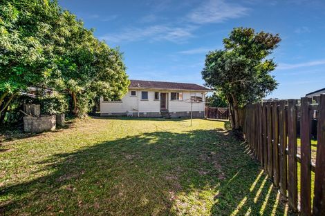 Photo of property in 1/48 Archmillen Avenue, Pakuranga Heights, Auckland, 2010