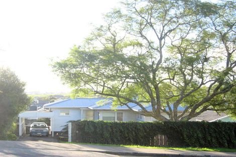 Photo of property in 32 Orams Road, Hillpark, Auckland, 2102