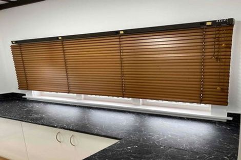 Photo of property in 1072 Great North Road, Point Chevalier, Auckland, 1022