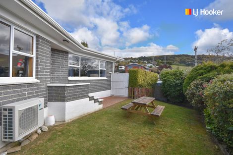 Photo of property in 72 Gilkison Street, Halfway Bush, Dunedin, 9010