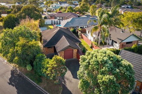 Photo of property in 26 Settlers Grove, Orewa, 0931
