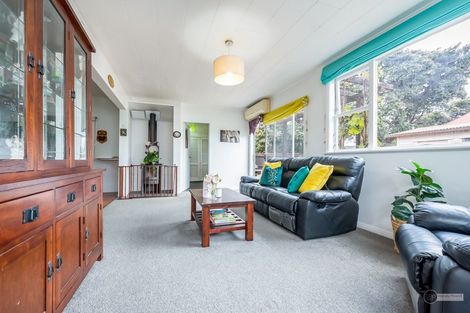 Photo of property in 114 William Street, Petone, Lower Hutt, 5012