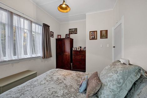Photo of property in 12 Olivia Street, Stratford, 4332