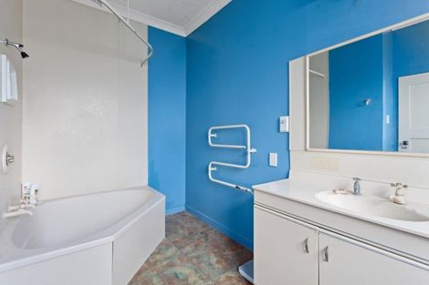 Photo of property in 1 Crete Street, Whakatane, 3120