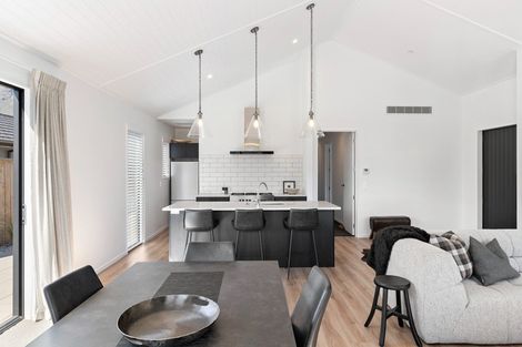 Photo of property in 8 Wheat Street, Jacks Point, Queenstown, 9371