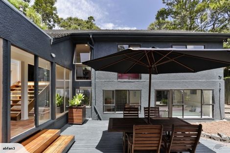 Photo of property in 363 Titirangi Road, Titirangi, Auckland, 0604