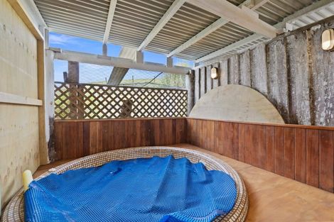 Photo of property in 25 Mapuna Road, Tangiteroria, 0381