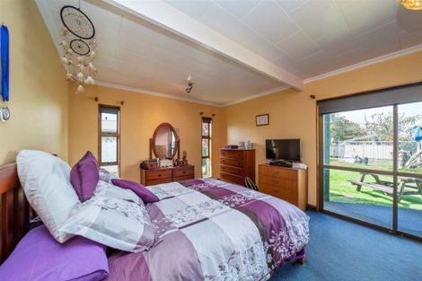 Photo of property in 74 Cressida Avenue, Stratford, 4332