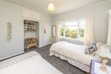 Photo of property in 17 Tulloch Street, Saint Johns Hill, Whanganui, 4500