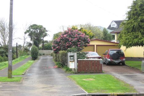 Photo of property in 10b Camden Street, Vogeltown, New Plymouth, 4310