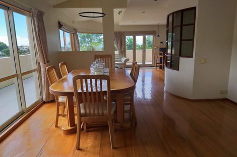 Photo of property in 4 Adelie Place, Murrays Bay, Auckland, 0630