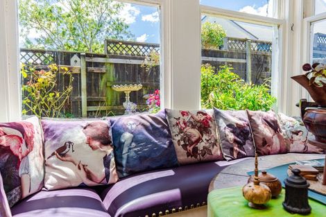 Photo of property in 50 Shakespeare Road, Bastia Hill, Whanganui, 4500