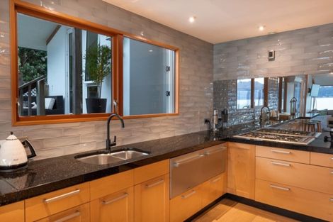 Photo of property in 425 Marine Drive, Charteris Bay, Lyttelton, 8971