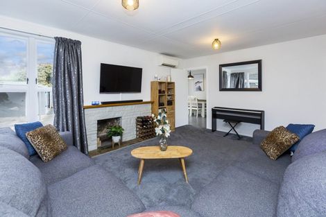 Photo of property in 16a Maher Street, Elderslea, Upper Hutt, 5018