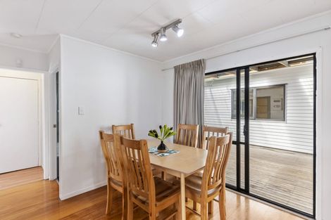 Photo of property in 54 Glennandrew Drive, Half Moon Bay, Auckland, 2012