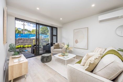 Photo of property in 2/12 Stackhouse Avenue, Bishopdale, Christchurch, 8053