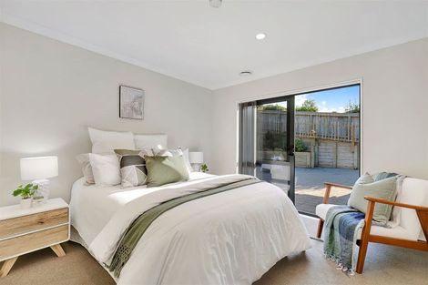 Photo of property in 16 Dusky Crescent, Aotea, Porirua, 5024