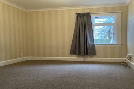 Photo of property in 195 Derwent Street, Island Bay, Wellington, 6023