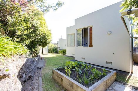 Photo of property in 2a Keirunga Road, Havelock North, 4130