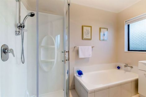 Photo of property in 78a Belvedere Avenue, Waikanae, 5036