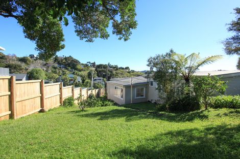 Photo of property in 77 Lorenzen Bay Road, Raglan, 3225