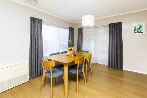 Photo of property in 4 Roband Crescent, Brown Owl, Upper Hutt, 5018