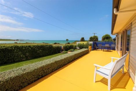 Photo of property in 1 Anderson Street, Kakanui, Oamaru, 9495