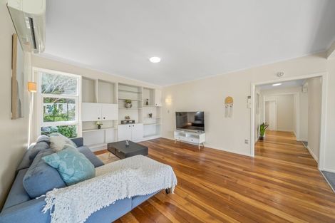 Photo of property in 105 Donald Street, Karori, Wellington, 6012