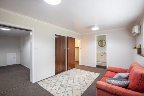 Photo of property in 318 Tukapa Street, Hurdon, New Plymouth, 4310