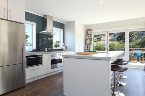 Photo of property in 6 Harakeke Place, Raglan, 3225