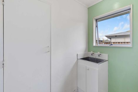 Photo of property in 30b Newton Place, Westbrook, Palmerston North, 4412