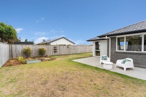Photo of property in 53 Seagrass Place, Otaki Beach, Otaki, 5512