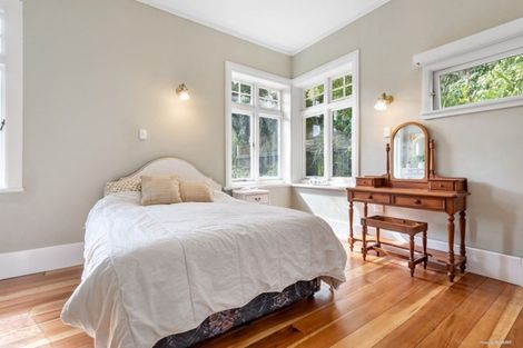 Photo of property in 16 Upland Road, Kelburn, Wellington, 6012