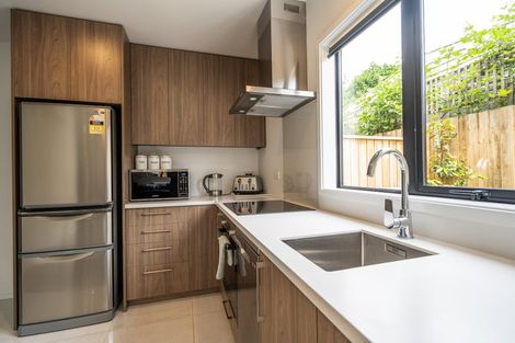 Photo of property in 2/100 Office Road, Merivale, Christchurch, 8014