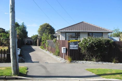 Photo of property in 5 Snelling Place, Burwood, Christchurch, 8083