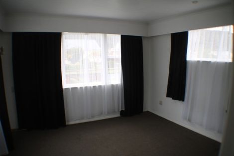 Photo of property in 65 Reynolds Street, Taita, Lower Hutt, 5011