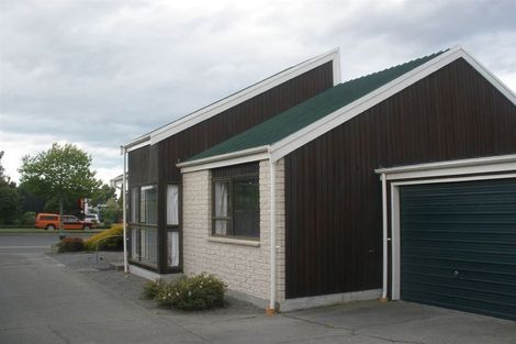 Photo of property in 1/137 Yaldhurst Road, Sockburn, Christchurch, 8042