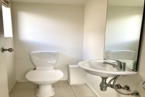 Photo of property in 12 Rosandich Drive, Sunnyvale, Auckland, 0612