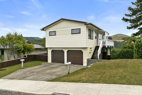 Photo of property in 34 Timaru Grove, Kelson, Lower Hutt, 5010