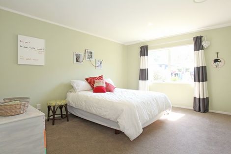 Photo of property in 6 Harakeke Place, Raglan, 3225